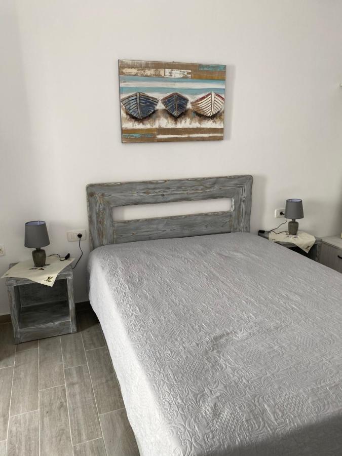 Petran Apartment ฟิรา ภายนอก รูปภาพ