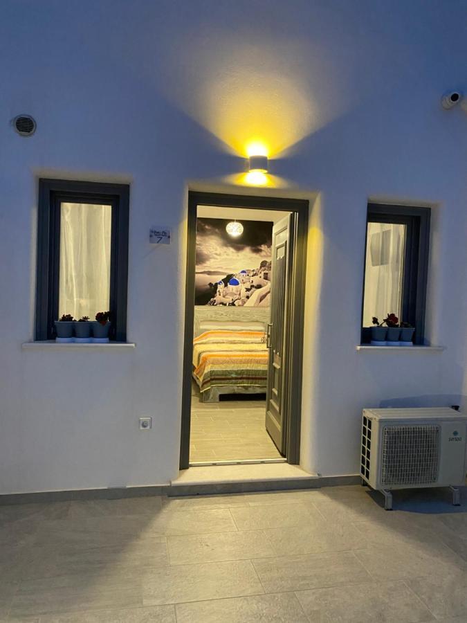 Petran Apartment ฟิรา ภายนอก รูปภาพ